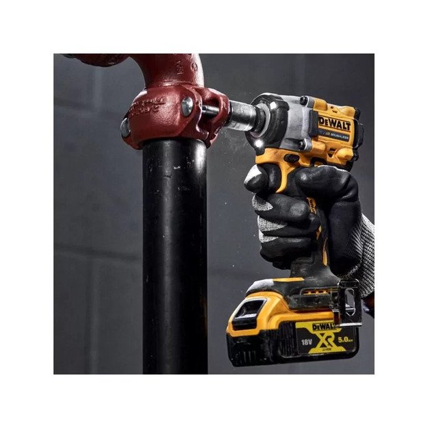 DeWALT DCF922NT smūginis veržliasukis (18V be akumuliatorių ir kroviklio) 1