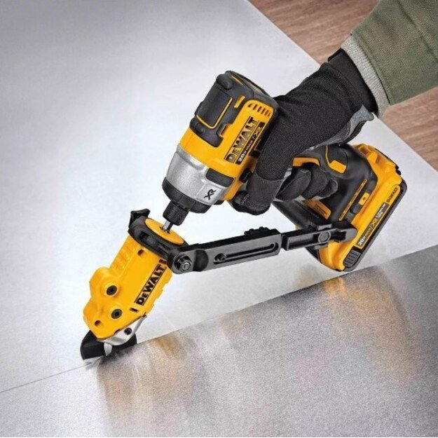 DeWALT DT70620 suktuvo adapteris skardai kirpti 1