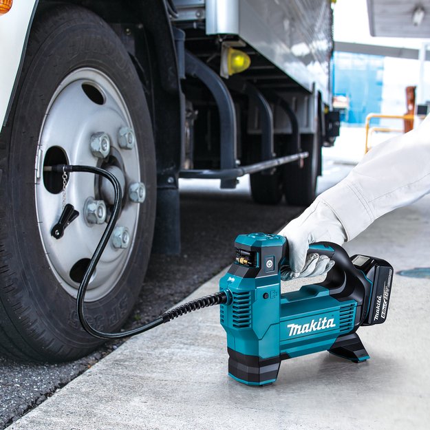 Makita DMP181Z Akumuliatorinis oro kompresorius (be akumuliatoriaus ir kroviklio)