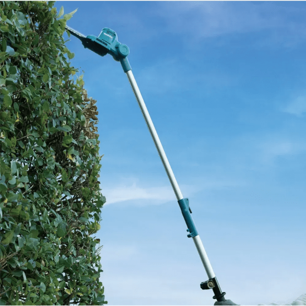 Makita DUN461WSF Akumuliatorinės teleskopinės gyvatvorių žirklės su 18V 1x3,0Ah