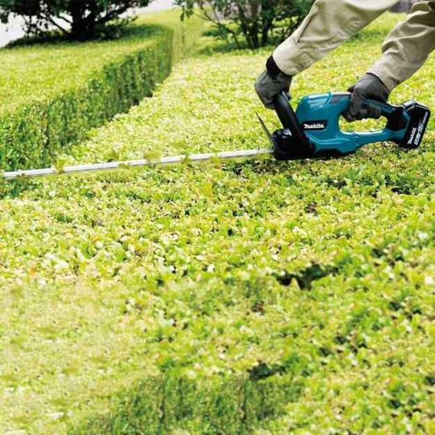 Makita DUH607Z akumuliatorinės gyvatvorių žirklės (18V Li-ion Be akumuliatorių ir kroviklio)