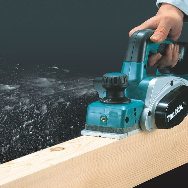 Makita DKP180Z oblius (18V Li-ion be akumuliatorių ir kroviklio)