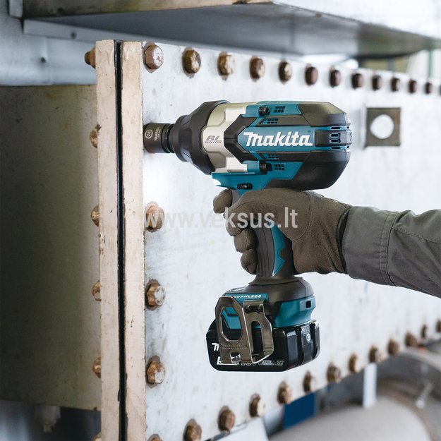 Makita DTW1004RTJ Akumuliatorinis smūginis veržliasukis 18V 2x5.0Ah 2