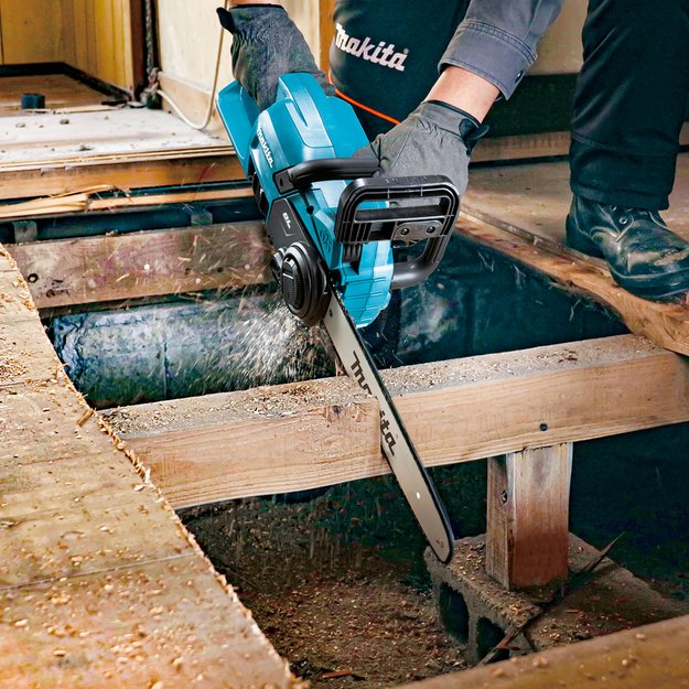 Makita DUC307Z akumuliatorinis grandininis pjūklas (18V be akumuliatorių ir kroviklio)