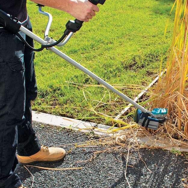 Makita DUR368AZ akumuliatorinė žoliapjovė/trimeris (36V 2x18 V Be akumuliatorių ir kroviklio)
