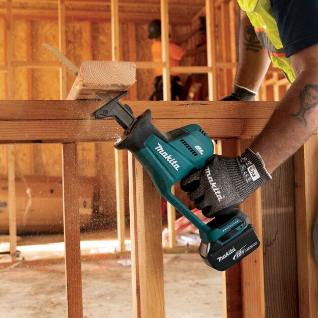 Makita DJR189Z Akumuliatorinis tiesinis pjūklas 18V LXT ® (Be akumuliatoriaus ir kroviklio)